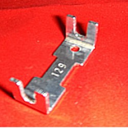 C129 Blade Bracket